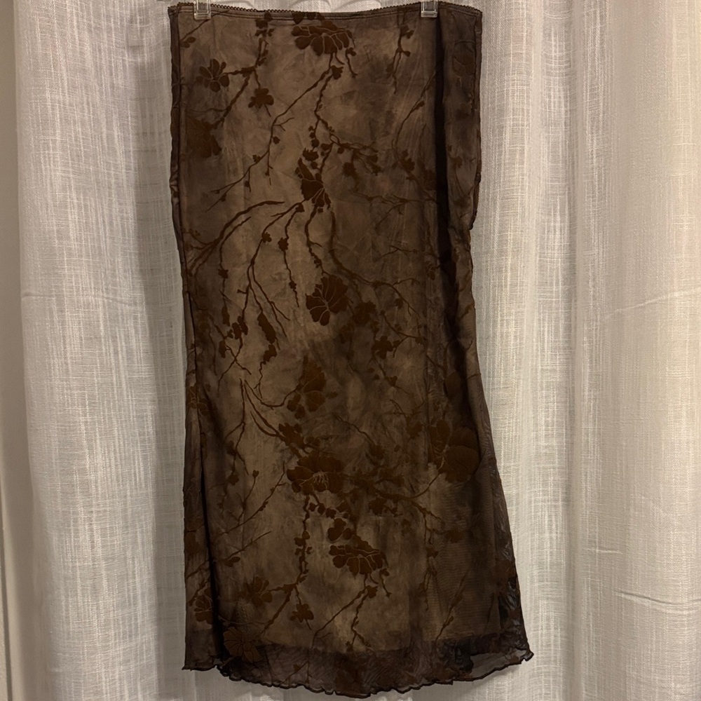 NWT Brown Floral Felt Embroidered Skirt | Boho goth whimsical fairy sheer detail